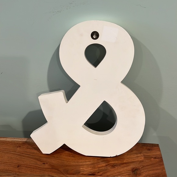 & Pinboard - Picture 2 of 2